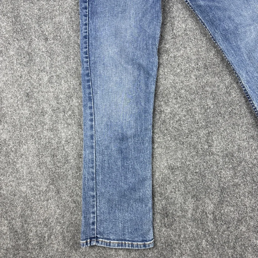 Levi's 511 Men's Slim Fit Jeans Size 31x30 Medium Wash Blue Denim